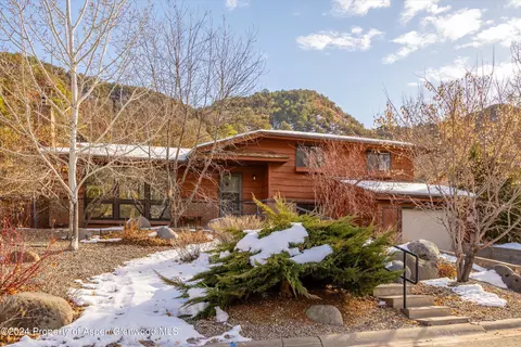 2102 Bennett Avenue Glenwood Springs Co 81601 Ave, Glenwood Springs, CO 81601