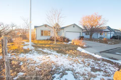 1931 Acacia Avenue Rifle Co 81650 Ave, Rifle, CO 81650