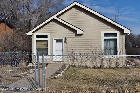 292 Laurel Drive Parachute Co 81635 Dr, Parachute, CO 81635