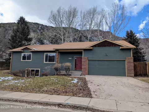 1050 Park West Drive Glenwood Springs Co 81601 Dr, Glenwood Springs, CO 81601