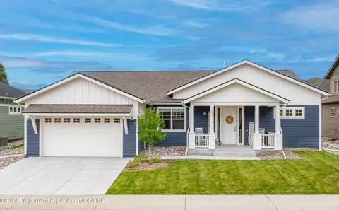 37 Mount Yale Court New Castle Co 81647 Ct, New Castle, CO 81647