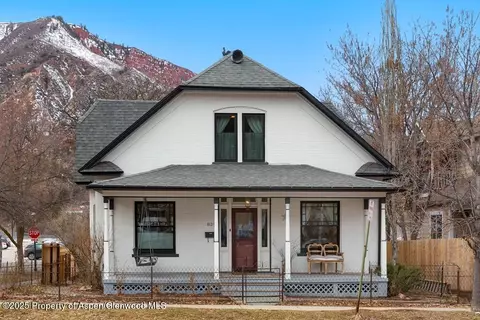 829 Pitkin Avenue Glenwood Springs Co 81601 Ave, Glenwood Springs, CO 81601