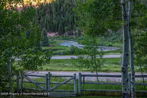 View/Area - 389 Elk Mountain Drive Redstone Co 81623 Dr, Redstone, CO 81623 photo 2 of 3