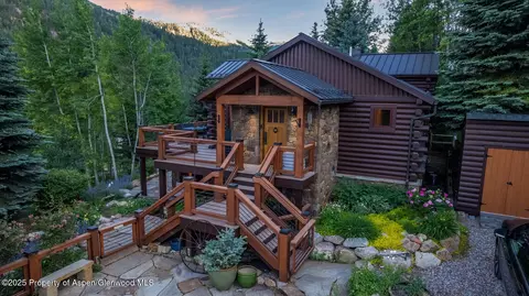 Exterior - 389 Elk Mountain Drive Redstone Co 81623 Dr, Redstone, CO 81623 photo 12 of 15
