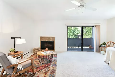 1527 Blake Avenue 304 Glenwood Springs Co 81601 Ave #304, Glenwood Springs, CO 81601