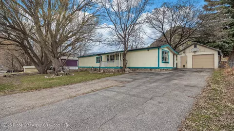 160 Apple Drive New Castle Co 81647 Dr, New Castle, CO 81647