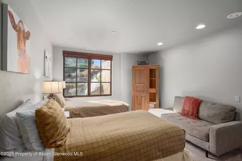 Bedroom - 202 Ridge Road Basalt Co 81621 Rd, Basalt, CO 81621 photo 6 of 6