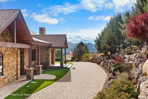 Exterior - 202 Ridge Road Basalt Co 81621 Rd, Basalt, CO 81621 photo 3 of 16