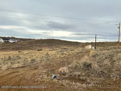 151 E Johnson Loop Craig Co 81625, Craig, CO 81625 photo 2