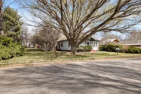 812 Home Avenue Silt Co 81652 Ave, Silt, CO 81652