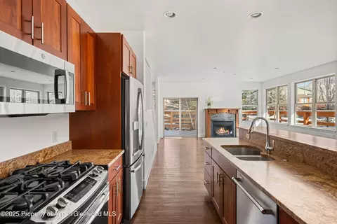 Kitchen - 446 Jody Road Basalt Co 81621 Rd, Basalt, CO 81621 photo 1 of 3