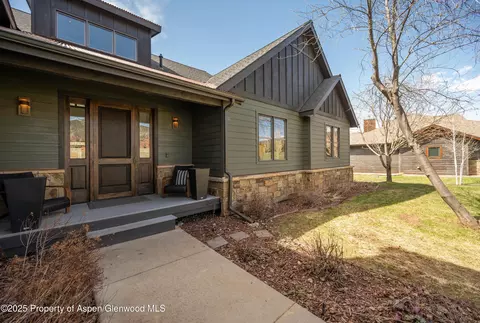 498 Red Cliff Circle Glenwood Springs Co 81601 Cir, Glenwood Springs, CO 81601