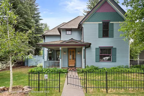 215 W Hallam Street Aspen Co 81611 St, Aspen, CO 81611
