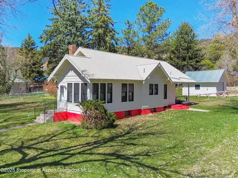 615 Cleveland Street Meeker Co 81641 St, Meeker, CO 81641