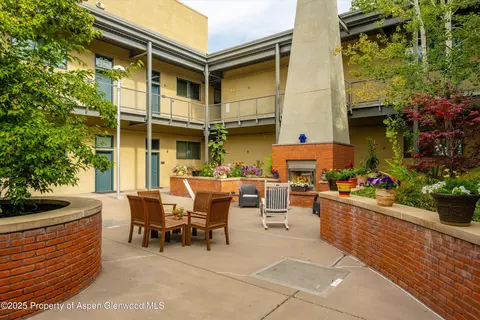 Exterior - 361 Robinson Street 308 Basalt Co 81621 St #308, Basalt, CO 81621 photo 2 of 5