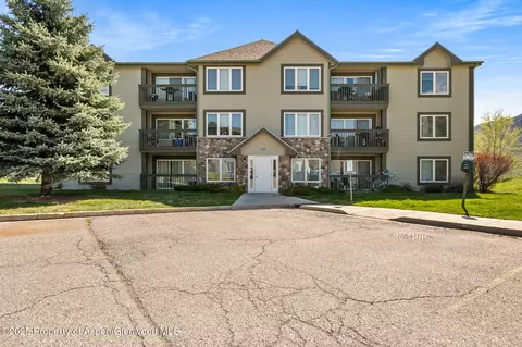 790 Castle Valley Boulevard B New Castle Co 81647 Blvd #B, New Castle, CO 81647