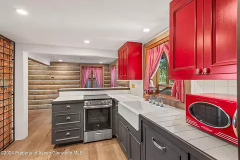 Kitchen - 0969 Willits Lane Basalt Co 81621 Ln, Basalt, CO 81621 photo 1 of 1