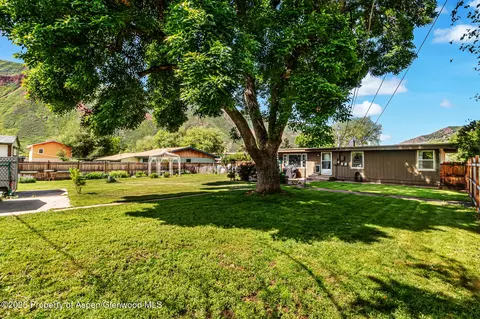 206 Mel Rey Road Glenwood Springs Co 81601 Rd, Glenwood Springs, CO 81601