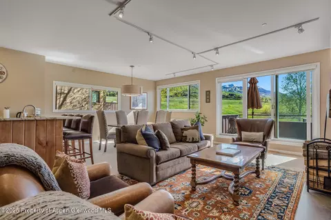 150 Snowmass Club Circle 1623 Snowmass Village Co 81615 Cir #1623, Snowmass Village, CO 81615