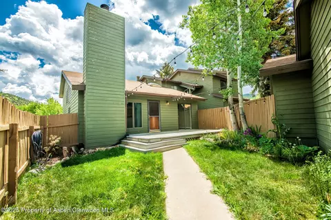 18 S Meadow View Court Glenwood Springs Co 81601 Ct, Glenwood Springs, CO 81601