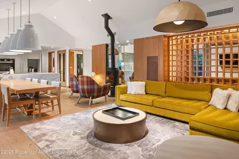 550 S Spring Street F10 1-10 Aspen Co 81611 St #F10 1-10, Aspen, CO 81611