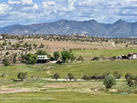 1747 County Road 326 Silt Co 81652, Silt, CO 81652