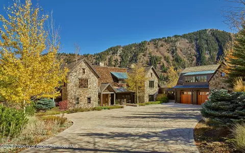 864 Moore Drive Aspen Co 81611 Dr, Aspen, CO 81611