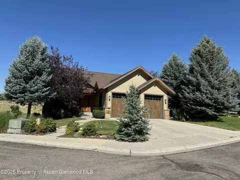 107 Spur Drive New Castle Co 81647 Dr, New Castle, CO 81647