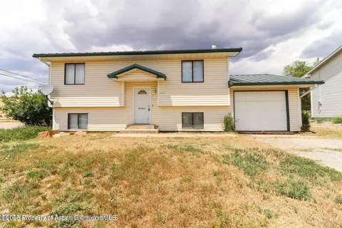 122 E 4th Street Dinosaur Co 81610 St, Dinosaur, CO 81610