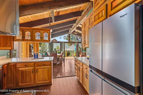 Kitchen - 679 Pinon Drive Basalt Co 81621 Dr, Basalt, CO 81621 photo 4 of 4