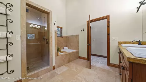 Bath - 225 Juniper Court Basalt Co 81621 Ct, Basalt, CO 81621 photo 2 of 5