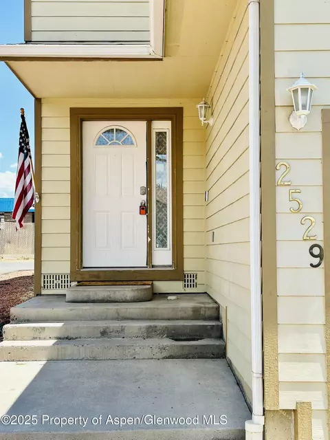 2529 Meadow Cir Rifle Co 81650, Rifle, CO 81650