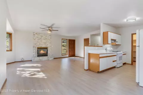 Living - 6616 High Drive Morrison Co 80465 Dr, Morrison, CO 80465 photo 5 of 9