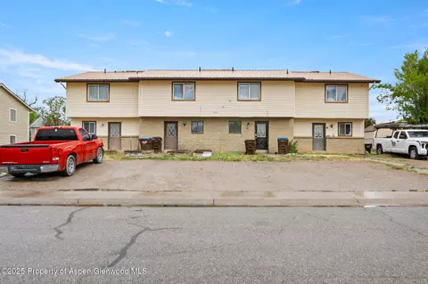 326 W 25th Street 1-4 Rifle Co 81650 St #1-4, Rifle, CO 81650