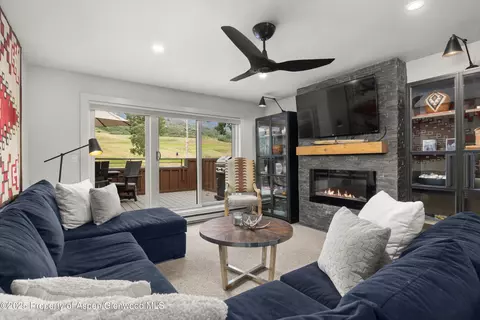 294 Snowmass Club Circle 1205 Snowmass Village Co 81615 Cir #1205, Snowmass Village, CO 81615