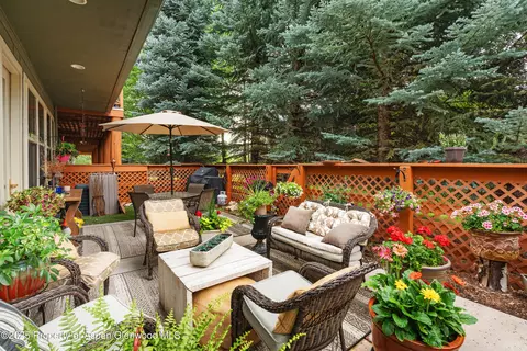 Exterior - 541 Evans Court Basalt Co 81621 Ct, Basalt, CO 81621 photo 1 of 3