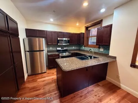 805 Blake Avenue Glenwood Springs Co 860 Ave #1, Glenwood Springs, CO 81601