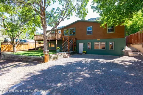 716 12 Minter Avenue Glenwood Springs Co 81601 Ave, Glenwood Springs, CO 81601