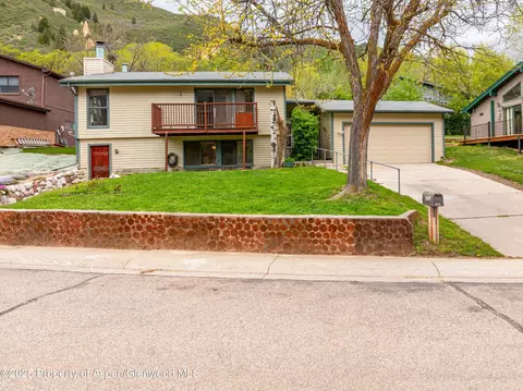 1309 Riverview Avenue Glenwood Springs Co 81601 Ave, Glenwood Springs, CO 81601