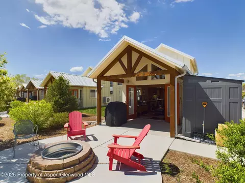 329 River Frontage Road Apt 4 Silt Co 81652 # 4, Silt, CO 81652