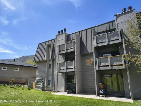 1527 Blake Avenue 211 Glenwood Springs Co 81601 Ave #211, Glenwood Springs, CO 81601