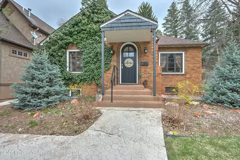 1224 Grand Avenue Glenwood Springs Co 81601 Ave, Glenwood Springs, CO 81601