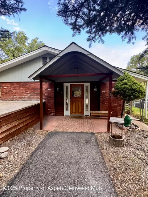 228 N 7th Street New Castle Co 81647 St, New Castle, CO 81647
