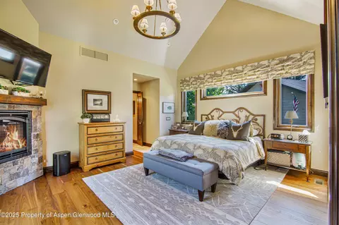 Bedroom - 1637 Emma Spur Road Basalt Co 81621 Rd, Basalt, CO 81621 photo 1 of 5