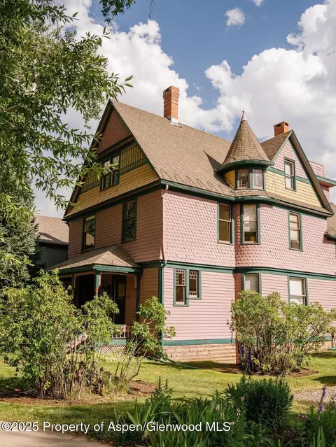 333 W Main Street B2 Aspen Co 81611 St #B2, Aspen, CO 81611