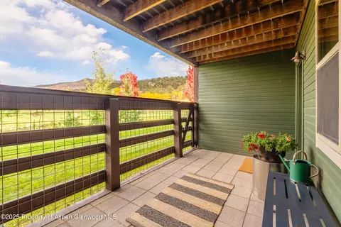 104 Lakeside Court Basalt Co 81621 Ct, Basalt, CO 81621 photo 2