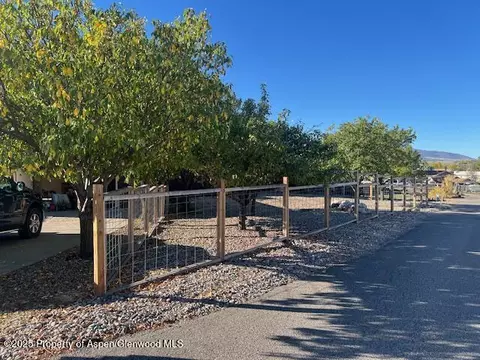 211 28th Court Rifle Co 81650 Ct, Rifle, CO 81650
