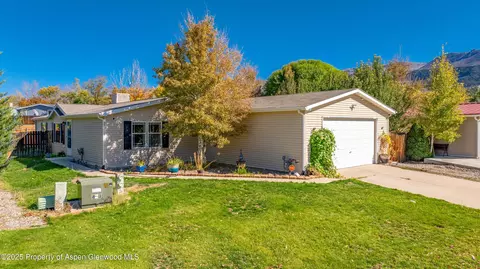 324 Mineral Springs Circle Parachute Co 81635 Cir, Parachute, CO 81635