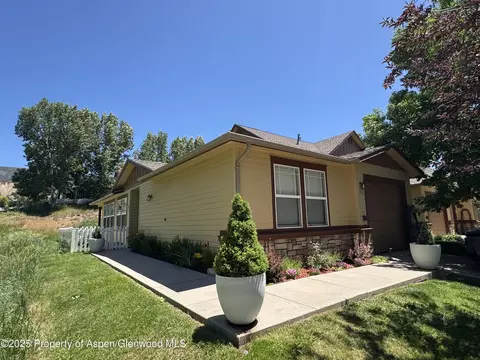 390 Maroon Court New Castle Co 81647 Ct, New Castle, CO 81647