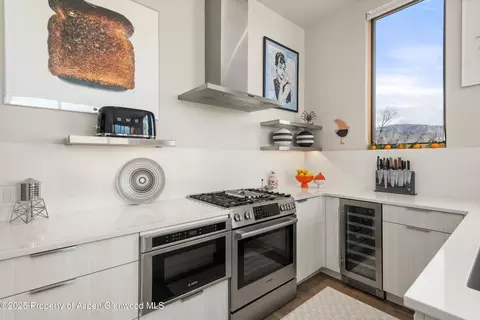Kitchen - 103 Willits Way 204 Basalt Co 81621 Way #204, Basalt, CO 81621 photo 3 of 4